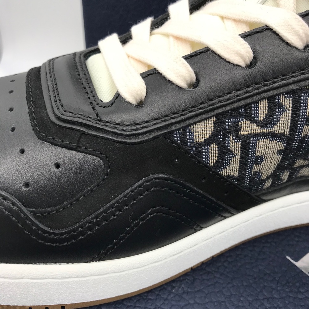 Authentic DIOR Black Smooth Calfskin Sneakers - Picture 11 of 15